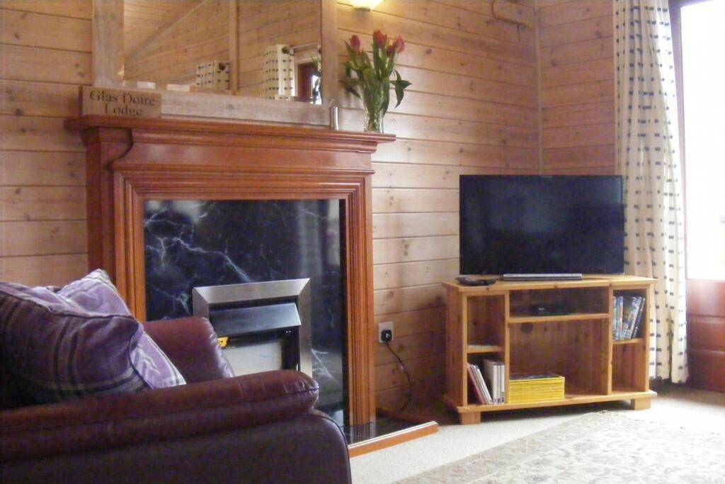 Glas Doire Lodge, Glen Roy Nature Reserve Ройбридж Екстериор снимка